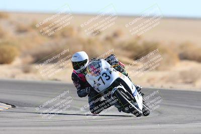 media/Jan-10-2025-CVMA Friday Practice (Fri) [[489e0da257]]/Group 4 and Trackday/Session 4 (Turn 16)/